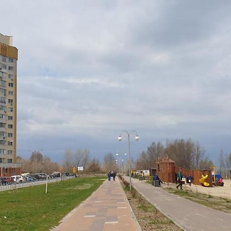 Apartament Near Dnieper แชร์กาซี ภายนอก รูปภาพ