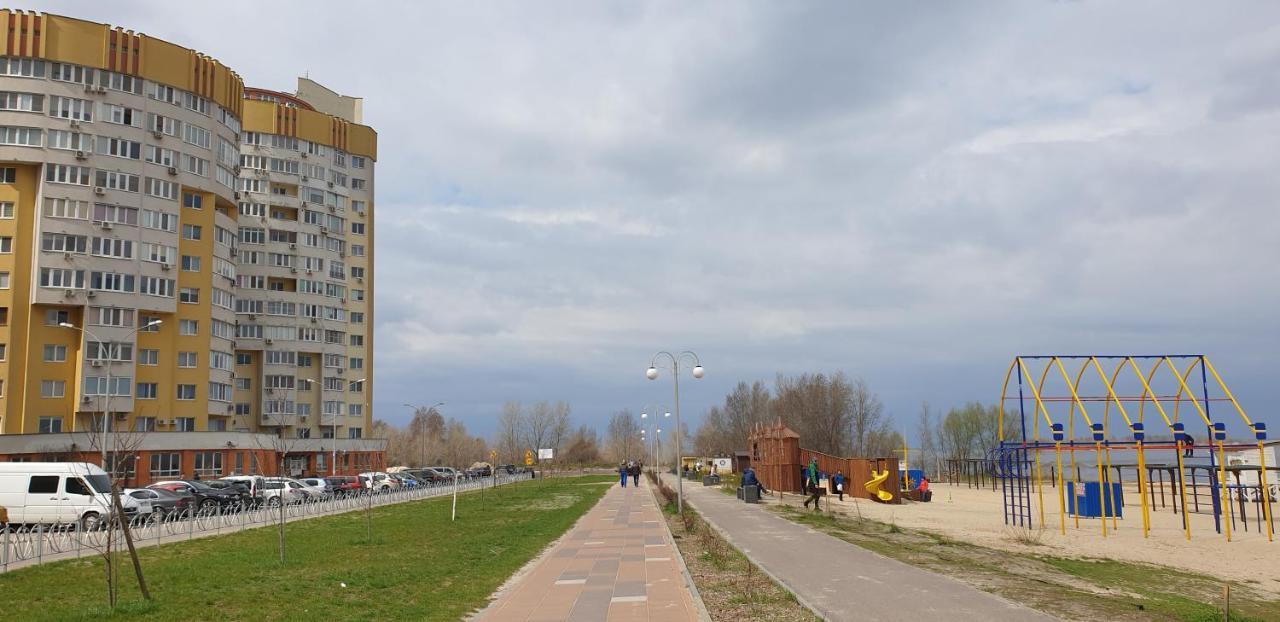Apartament Near Dnieper แชร์กาซี ภายนอก รูปภาพ