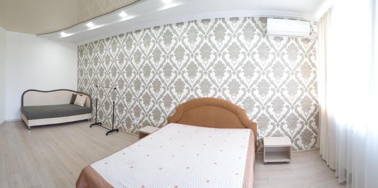 Apartament Near Dnieper แชร์กาซี ภายนอก รูปภาพ